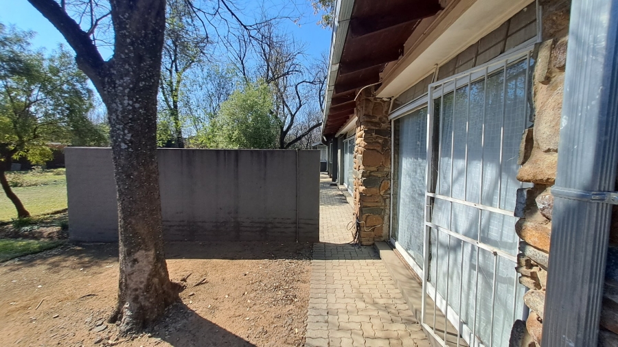 16 Bedroom Property for Sale in Universitas Free State